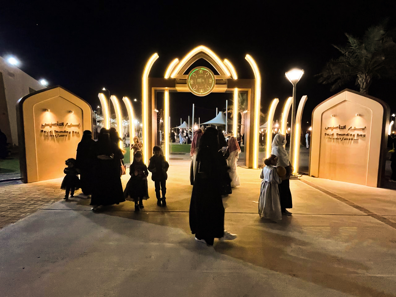 ديكورات (1)
